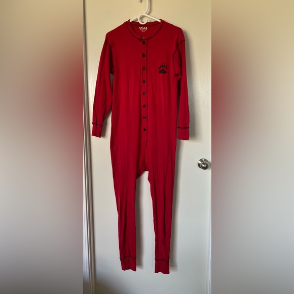 Red onesie with butt flap Lazy One - Picture 1 of 4